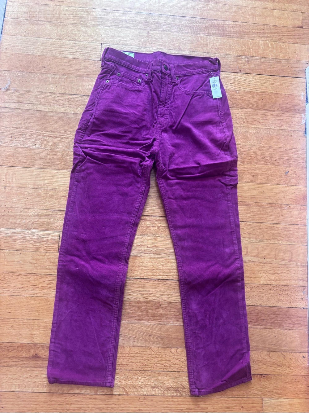 Gap ⭐️NWT⭐️ Vintage-Inspired maroon Corduroy Pants Sz 6 / 28R